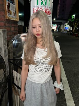 シイ(SIE) 柔らかホワイトミルクティーベージュ☆☆