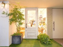 ルーン(roon)の雰囲気（スタッフ一同、皆様に来ていただける日を楽しみにしています）