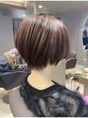 20代30代大人可愛い小顔ボブ前下がりショートハイライト