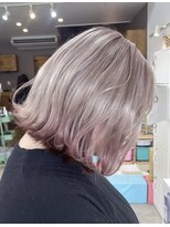 オリビアヘアー(OLIVIA HAIR) ホワイトグレージュ×裾ピンク×髪質改善