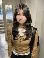 ロイジー(roijir)&nbsp;表参道 roijir オリーブグレージュ × ハッシュカット