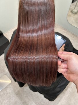 ルネア(Runea) 縮毛矯正、髪質改善