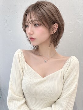 シー バイ ロンド 新宿(Sea by Lond) ワンホンレイヤ ー×ダークブルー[デジタルパーマ/ボブ/韓国]