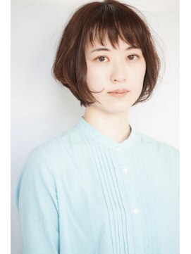 キローネ(Kirowne) ショートバングボブ 《kirowne 下北沢》