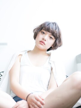 ソーコ 渋谷(SOCO) 【SUN】ミルクティーカラー☆厚めバングふんわりマッシュ