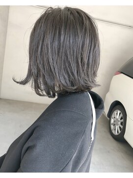ヘアーアンドアトリエ マール(Hair&Atelier Marl) 【Marl】グレージュカラーの外国人風ボブ♪