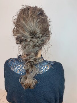 フレイストート(Frais Tout) 大人しっとり編みおろしダウンスタイル/大人フェミニン◎20代