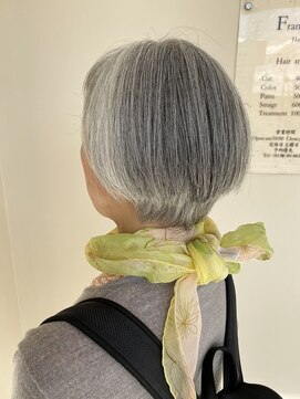 フランジェッタヘアー(Frangetta hair) カット職人ミセスボブ