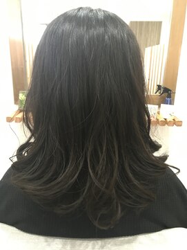 エイトクラージュ(eight courage) ミディアムローレイヤー