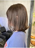 ラベンダーベージュ/ベージュカラー/外ハネボブ/レイヤーボブ