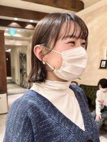 ビュートリアム265(BEAUTRIUM 265)&nbsp;ぱつっとボブ/外はねボブ/シースルーバング/アッシュベージュ