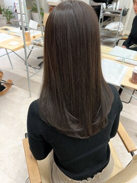 フルールバイアヴァンスクロス(Flulu by avance. cross) オリーブブラウンカラー、梅田、冬カラー、トレンドカラー