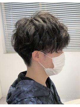 ビブ(VIV) 【山下】ナチュラルルーズパーマ