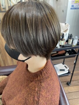 リスタ アンド リアン バイ リスタ(rista & RIAN by rista) 丸みショート