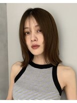 ガーランドギンザ(Garland Ginza)&nbsp;くびレイヤーイメチェン似合わせカットオリーブベージュ