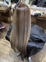 インフィニティー infinity HAIR SPACE BLOOM 服部天神/バレイヤージュ/ハイライト/グレージュ