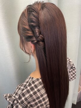 マーズ(Hair&Make Mars+) ストレートアレンジ