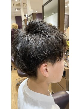 ルユイット(Le huit) 刈り上げショート