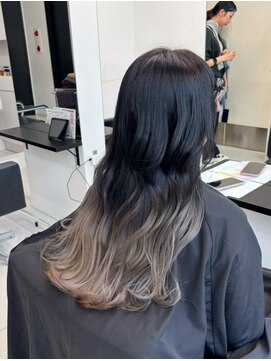 アライブ ハラジュク(ALIVE harajuku) 【ALIVE 夕貴】シルバーベージュグラデーションカラー