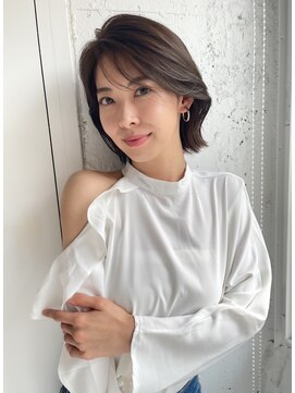 ロイズ 自由が丘(Roys) 【Roys 自由が丘】ミディアム/外ハネ/髪質改善/30代40代