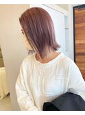 グレージュ切りっぱなしボブ前髪ありミニボブミルクティベージュ