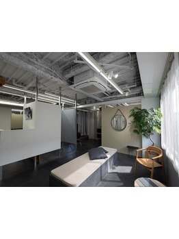 一人一人のお客様にしっかり時間をとって、丁寧にカウンセリング＊あなたの理想のスタイルを叶えます。