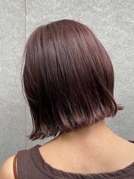 ガーデンヨコハマエスト(GARDEN YOKOHAMA est) ボブ　外ハネボブ　くびれヘア　切りっぱなしボブ　暗めカラー