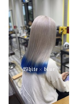 アフューズバイストゥー(Vfuse by StueW) White × blue