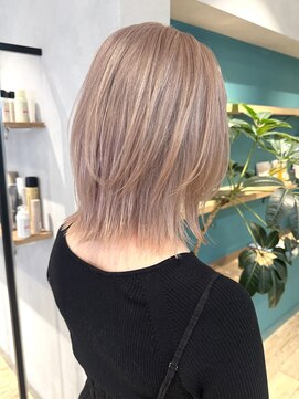 エミス バイ メルト 吉祥寺(emis by melt) 【堀惠】ミルクティーベージュレイヤーボブ20代30代40代吉祥寺