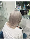 【二次元オタク必見！】ホワイトグレージュカラー☆