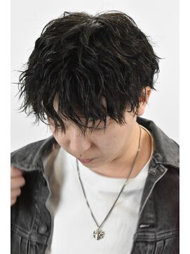 カズミ(KAZMI) 波巻きスパイラルパーマ