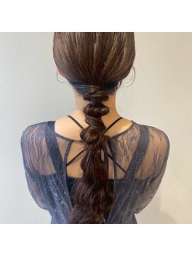 アース 柏店(HAIR&MAKE EARTH) タイト編みおろし