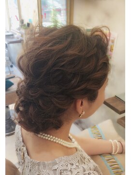 ヘアーワークス アンビエント(Hair works Ambient) ☆アンビ☆波ウェーブルーズアップ