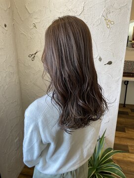 ヘアデザイン ノア(Noa) ナチュラルカラー