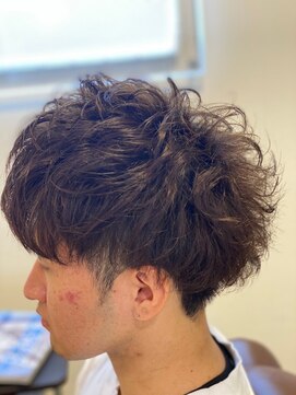 ルシードスタイルビーシャイン(LUCIDO STYLE B SHINE) 豊橋ビーシャイン★ツーブロック&無造作マッシュパーマ