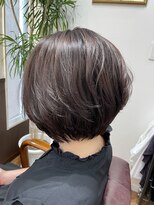 ウルハ(URUHA)&nbsp;ショートボブ×立体カラー