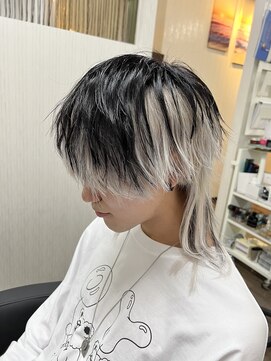 ヘアーグランデシーク(Hair Grande Seeek) メンズマッシュウルフインナーカラーホワイトシールエクステ☆