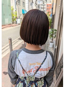 エスク オブ ヘアー(SQ of hair) smoky brown×ナチュラルな丸みボブ