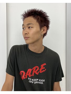 ユイツ ボルドーカラー×刈り上げないメンズショート