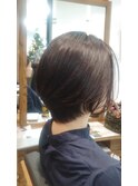 ショートボブ