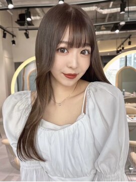 ロンドワン 三宮元町(Lond one) 韓国レイヤーカット/ヨシンモリフェイスレイヤー/艶髪カラー