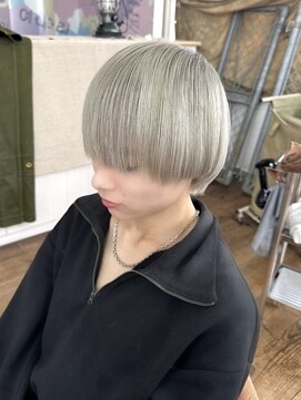 ユイマァルスロウ(YUIMARL SLOW) 【メンズホワイトシルバー】ブリーチ2回