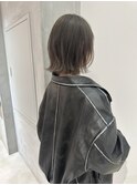 YOKE 切りっぱなしボブ外ハネボブくびれボブアッシュグレージュ
