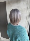 シルバーグレージュ