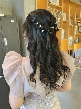 リタ 枚方(Rita) 20代30代◎大人可愛いゆるふわヘアセットハーフアップ