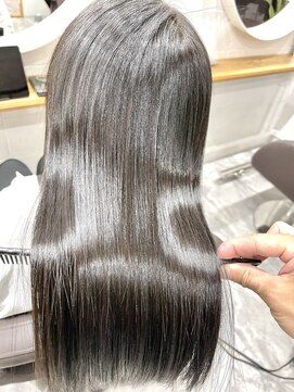 【自分史上一番☆】髪質改善縮毛矯正☆