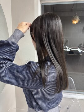 ダイアモンドリリーキートス(Diamond Lily kiitos) 黒髪カタログ/クラゲヘアー/オリーブグレー/一宮/レイヤーカット