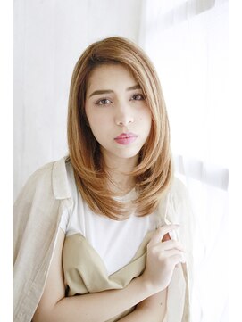 ラピス 新宿店(Lapis) 《30代～大人透明感》白髪ぼかしハイライト＋艶カラー[新宿]