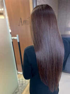 アミリー 成田美郷台店(Amily) 重めロングオフィスカジュアル可愛い黒髪ロング小顔ライン