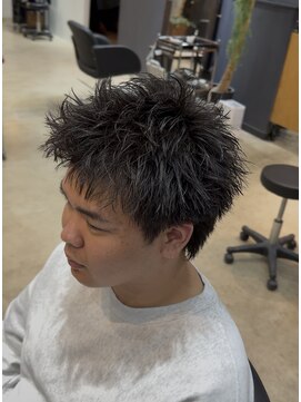 ラテ 伊勢崎(LATTE) スパイキーショート